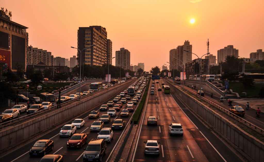 Traffic jam of automobiles commute

Photo by Pixabay on Pexels.com